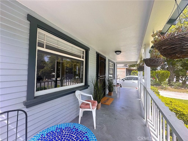 551 W Walnut Ave, Monrovia, CA 91016 - view of covered porch