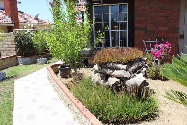 12601 Heartleaf St, Moreno Valley, CA 92553 - view of yard