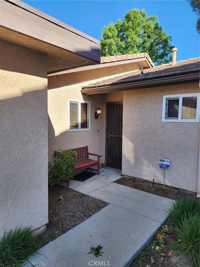 2120 Jacaranda Ct, San Bernardino, CA 92404 - entrance to property featuring stucco siding