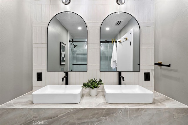 11 Bayside, Irvine, CA 92614 - bathroom with a sink