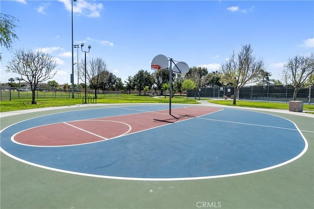 7311 Pinewood Ct, Eastvale, CA 92880 - view of sport court featuring community basketball court