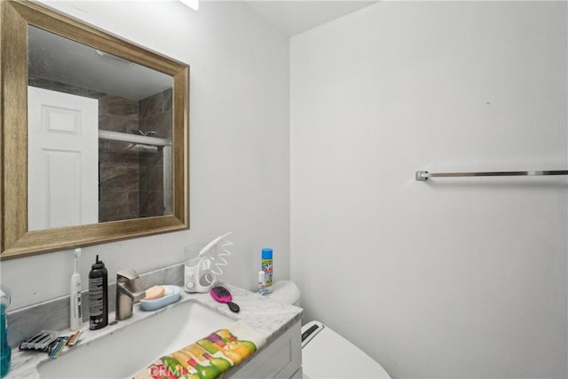 22702 Timbertop Ln, Diamond Bar, CA 91765 - full bath with toilet, vanity, and a tile shower