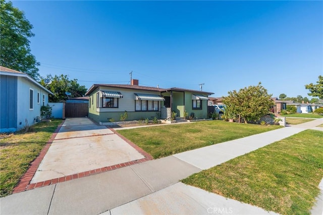1763 W 245th St, Torrance, CA 90501 - bungalow-style house featuring driveway