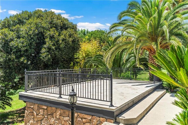 7008 Hawarden Dr, Riverside, CA 92506 - view of pool