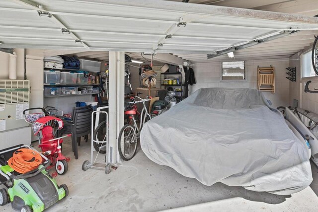 1855 Rubenstein Dr, Cardiff By The Sea, CA 92007 - view of garage