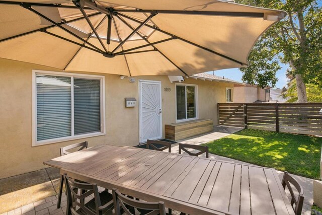 1855 Rubenstein Dr, Cardiff By The Sea, CA 92007 - deck with fence and outdoor dining space