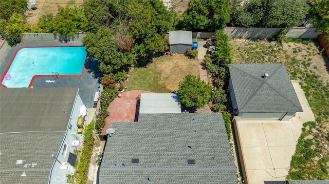 14719 Wyandotte St, Van Nuys, CA 91405 - view of subject property featuring a pool area