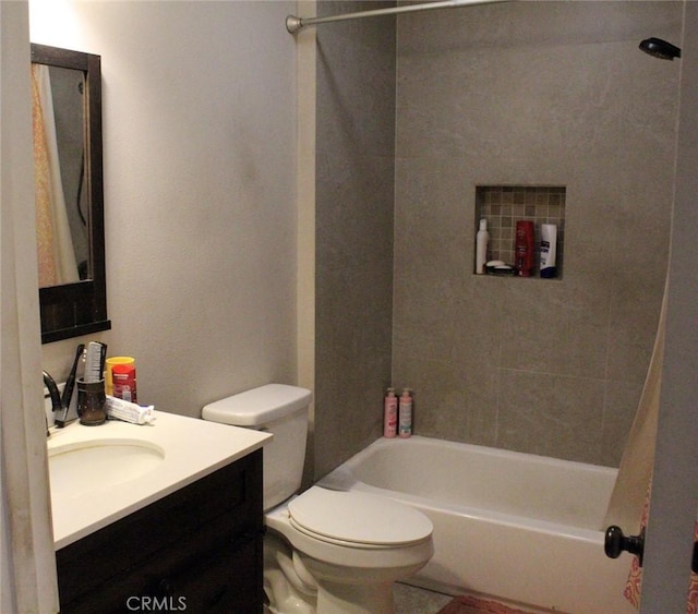 975 E Citrus St, Riverside, CA 92507 - bathroom with shower / tub combination, toilet, and vanity