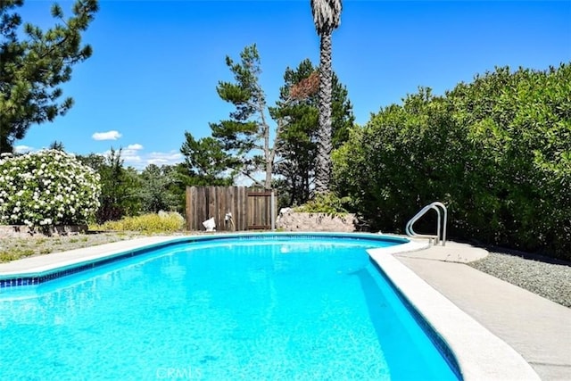 5 W 12th St, Paso Robles, CA 93446 - view of outdoor pool