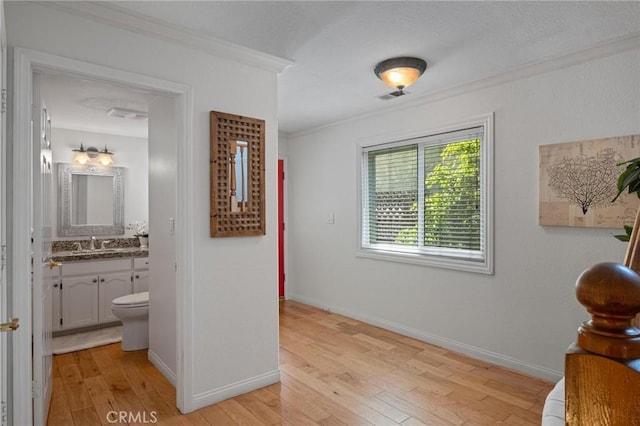 1909 Belmont Ln Unit B, Redondo Beach, CA 90278 - corridor with ornamental molding and light wood finished floors