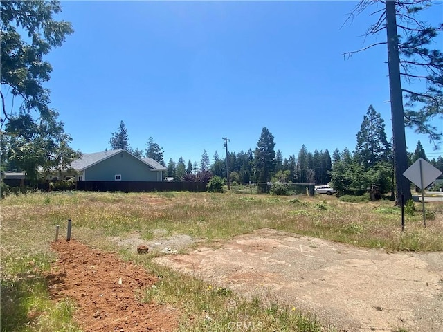 14166 Creston Rd, Magalia, CA 95954