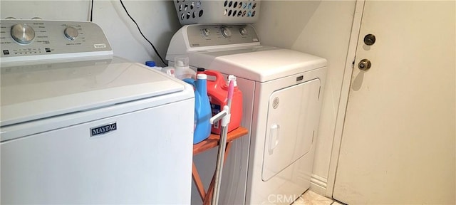 838 E Calbas St, Carson, CA 90745 - laundry room with washing machine and clothes dryer