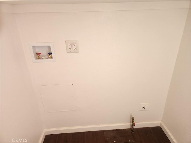 60824 Stagemans Rd, Landers, CA 92285 - laundry area with baseboards, hookup for an electric dryer, washer hookup, and dark wood-style flooring