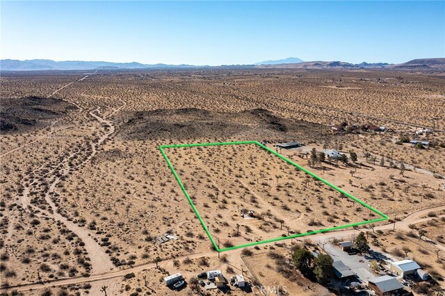 4 Burke Rd, Landers, CA 92285