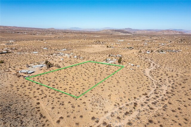 4 Burke Rd, Landers, CA 92285