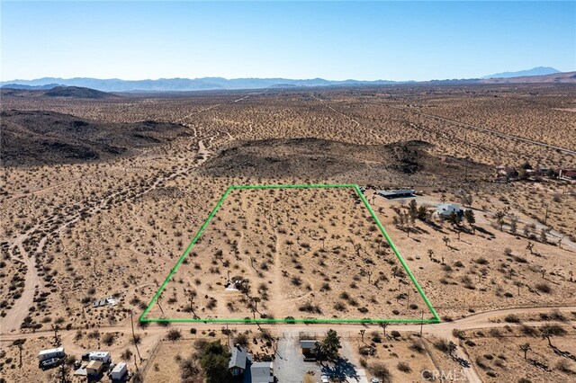 4 Burke Rd, Landers, CA 92285