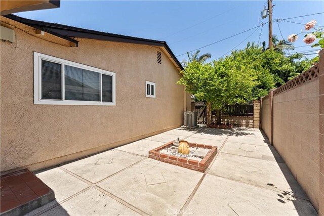1467 W Southgate Ave, Fullerton, CA 92833 - view of patio / terrace