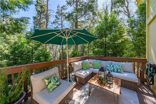 795 Glen View Ln, Twin Peaks, CA 92391 - wooden deck with outdoor lounge area