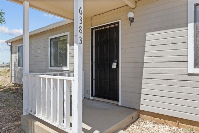 6383 Harvey Rd, Paradise, CA 95969 - doorway to property featuring a porch