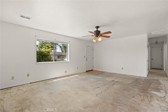 6383 Harvey Rd, Paradise, CA 95969 - spare room with a ceiling fan