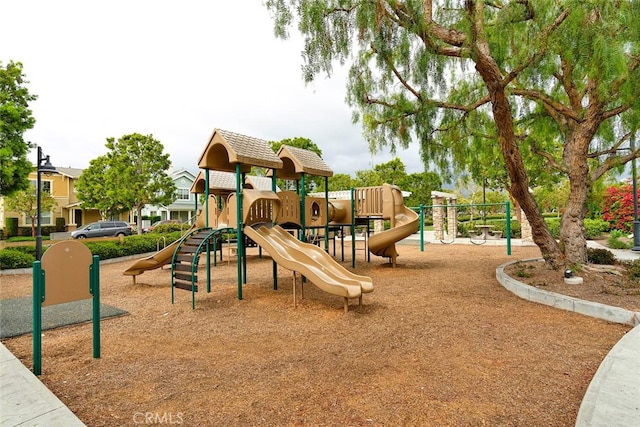 15561 Jasmine Pl, Tustin, CA 92782 - view of community playground