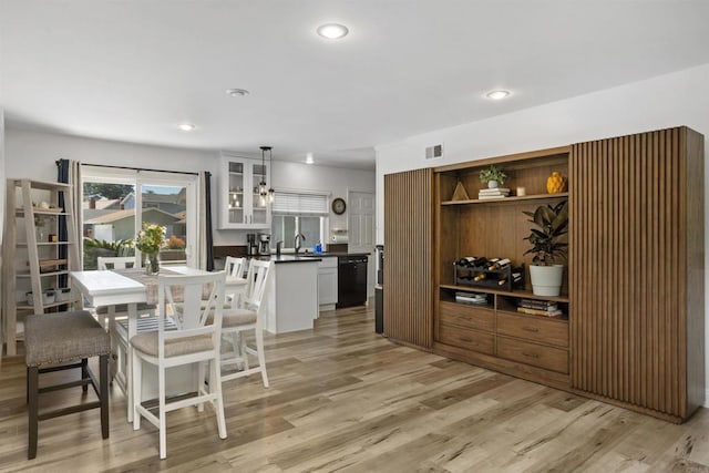 15576 Paseo Ajanta, San Diego, CA 92129 - dining space featuring light wood-style flooring, recessed lighting, and a chandelier