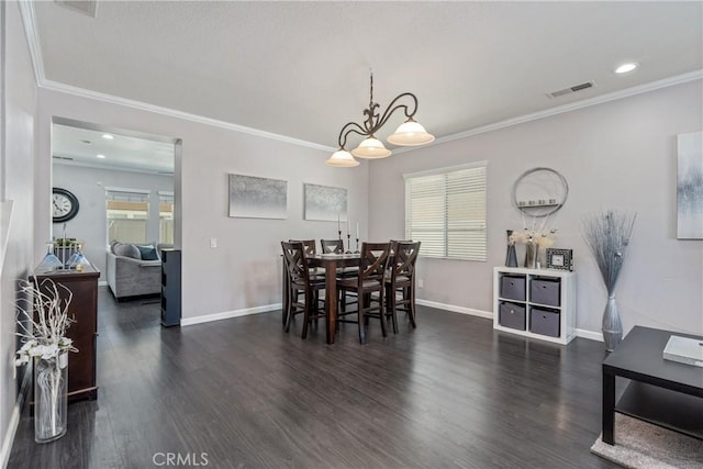 893 Whimbrel Way, Perris, CA 92571 - dining space with baseboards, wood finished floors, crown molding, and recessed lighting