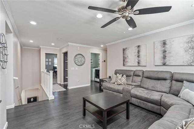 893 Whimbrel Way, Perris, CA 92571 - living area featuring recessed lighting, baseboards, wood finished floors, a ceiling fan, and ornamental molding