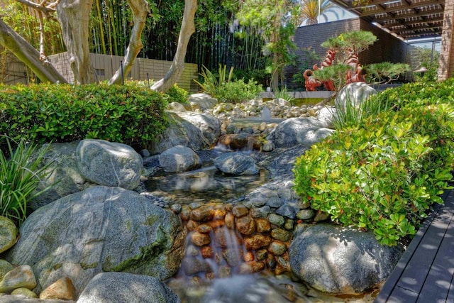 567 Gage Ln, San Diego, CA 92106 - view of yard with a pergola