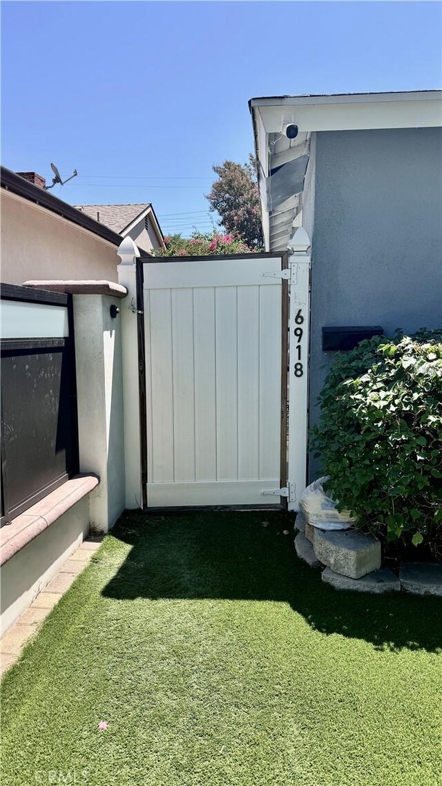 6916 Claire Ave, Reseda, CA 91335 - photo 40