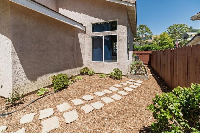 3362 Edgeview, San Marcos, CA 92078 - view of yard