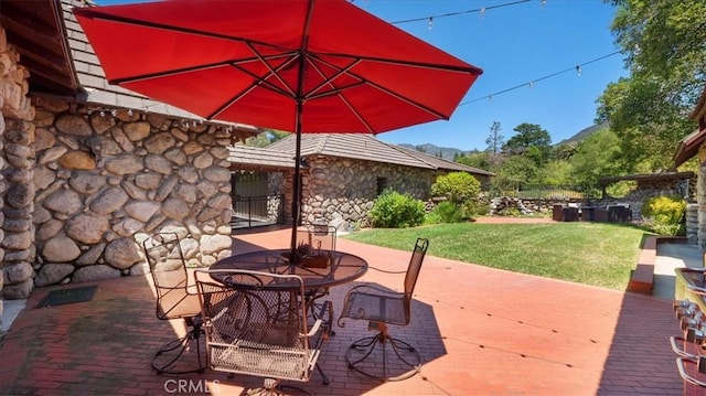 2304 Rosedale Curv, Upland, CA 91784 - view of patio featuring outdoor dining space