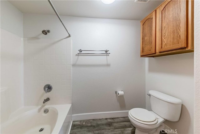 41410 Juniper St Unit 2622, Murrieta, CA 92562 - full bath featuring baseboards, toilet, wood finished floors, and tub / shower combination