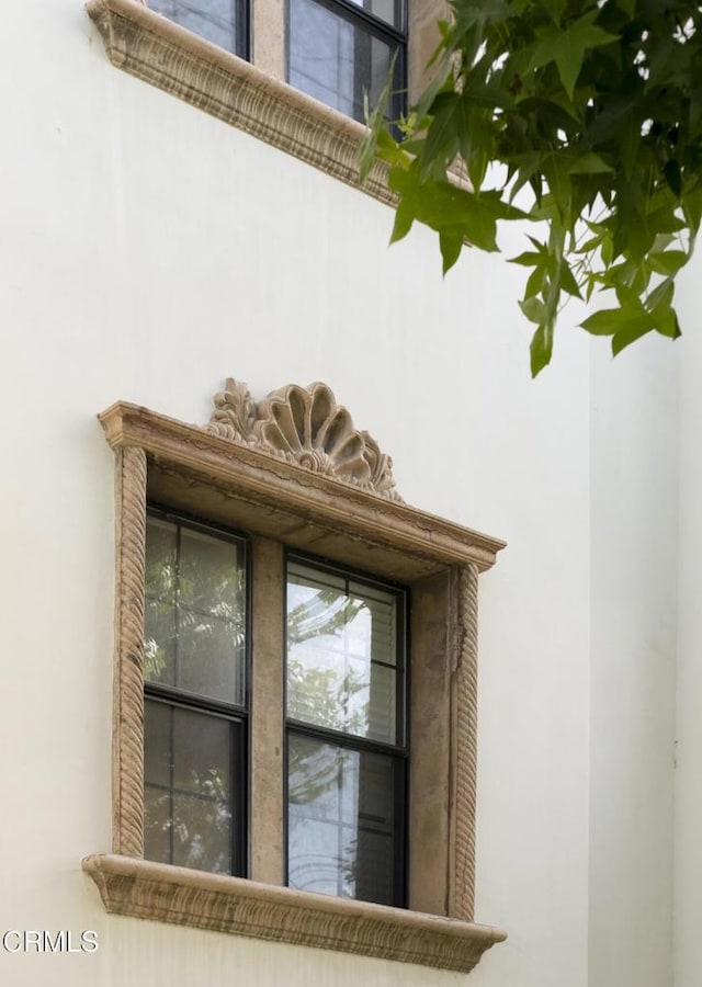 12603 Moorpark St Unit 303, Studio City, CA 91604 - exterior view of stucco siding