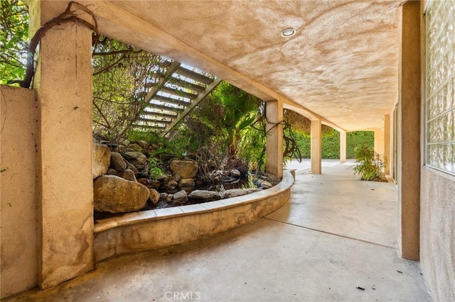 3336 Villa Mesa Rd, Pasadena, CA 91107 - view of patio
