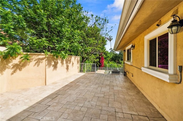 3336 Villa Mesa Rd, Pasadena, CA 91107 - view of patio / terrace