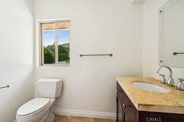 3336 Villa Mesa Rd, Pasadena, CA 91107 - bathroom with toilet, vanity, and baseboards