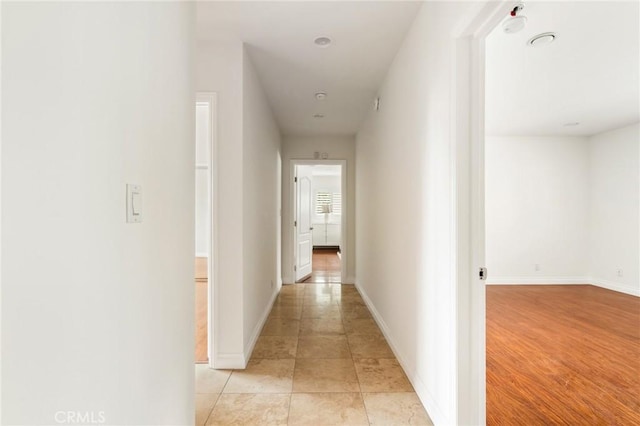3336 Villa Mesa Rd, Pasadena, CA 91107 - hallway featuring baseboards