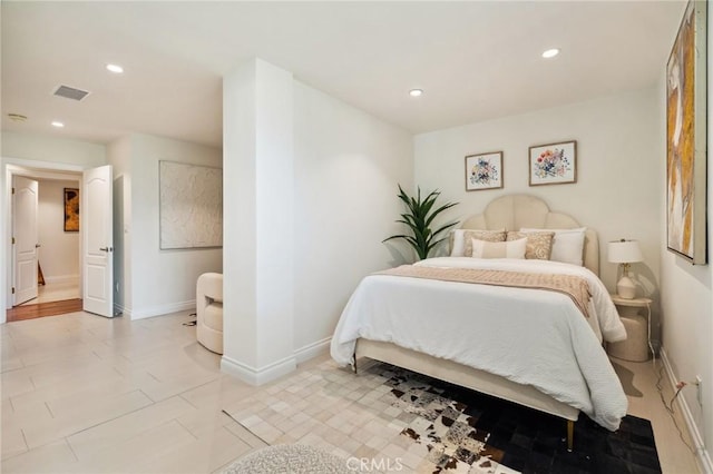 3336 Villa Mesa Rd, Pasadena, CA 91107 - bedroom with recessed lighting and baseboards