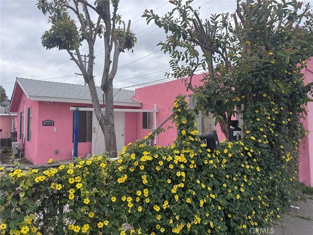 4248 Union Pacific Ave, Los Angeles, CA 90023 - back of property featuring stucco siding
