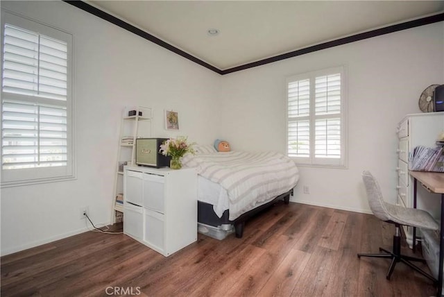 2750E Oak Hill Dr Unit 16, Ontario, CA 91761 - bedroom with wood finished floors, ornamental molding, and baseboards