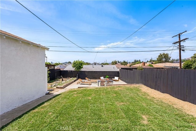1905 Boca Ave, Los Angeles, CA 90032 - view of yard featuring a patio
