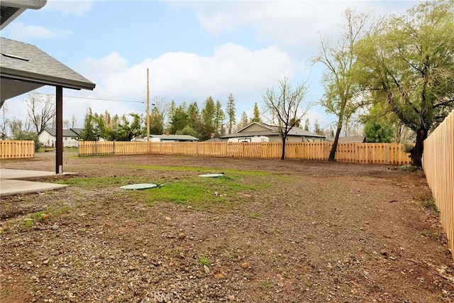 576 Roberts Rd, Paradise, CA 95969 - view of yard featuring fence