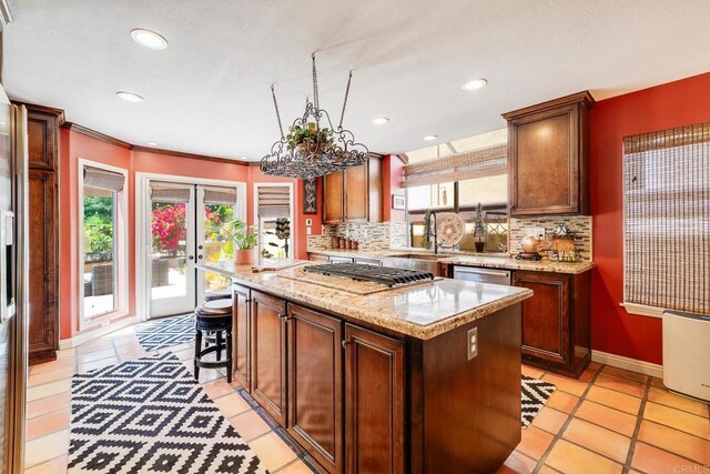 26395 Marsala Way, Mission Viejo, CA 92692 - kitchen featuring a sink, healthy amount of natural light, backsplash, and recessed lighting