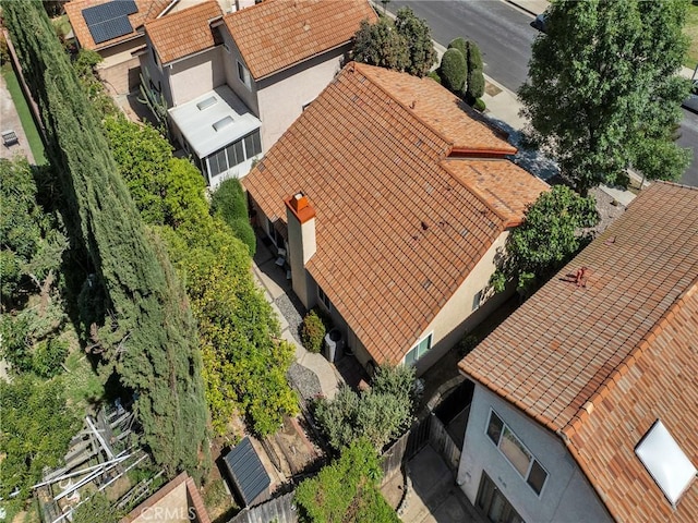 aerial view of property and surrounding area