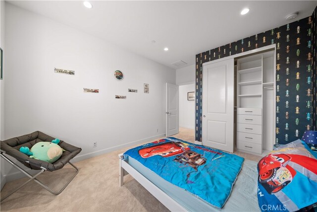 112 Turning Post, Irvine, CA 92620 - bedroom featuring carpet, a closet, recessed lighting, and baseboards