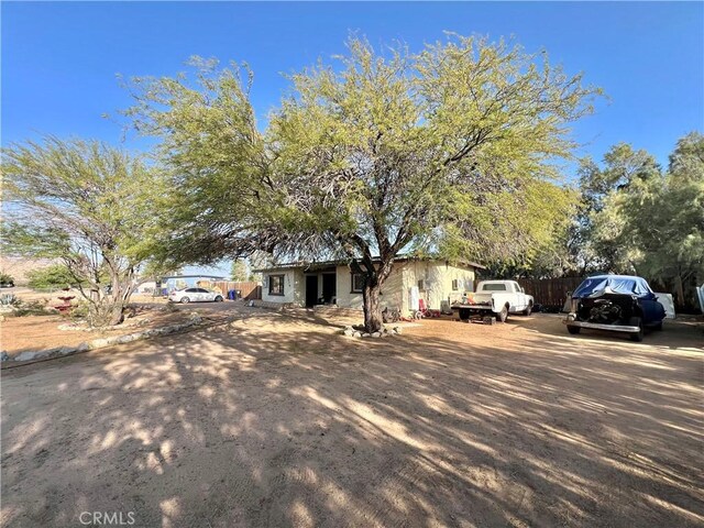 23079 Minnetonka Rd, Apple Valley, CA 92308 - view of front of home