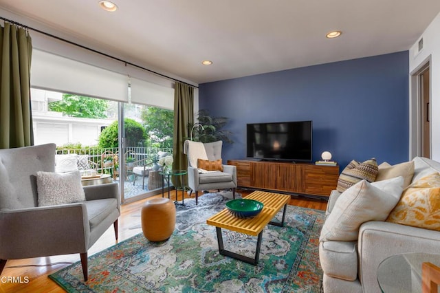 103 W Mountain St Unit C, Glendale, CA 91202 - living room featuring wood finished floors and recessed lighting