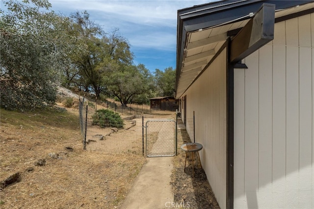 42490 Ranger Circle Way, Coarsegold, CA 93614 - view of yard featuring a gate
