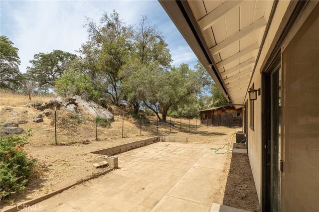 42490 Ranger Circle Way, Coarsegold, CA 93614 - view of patio / terrace